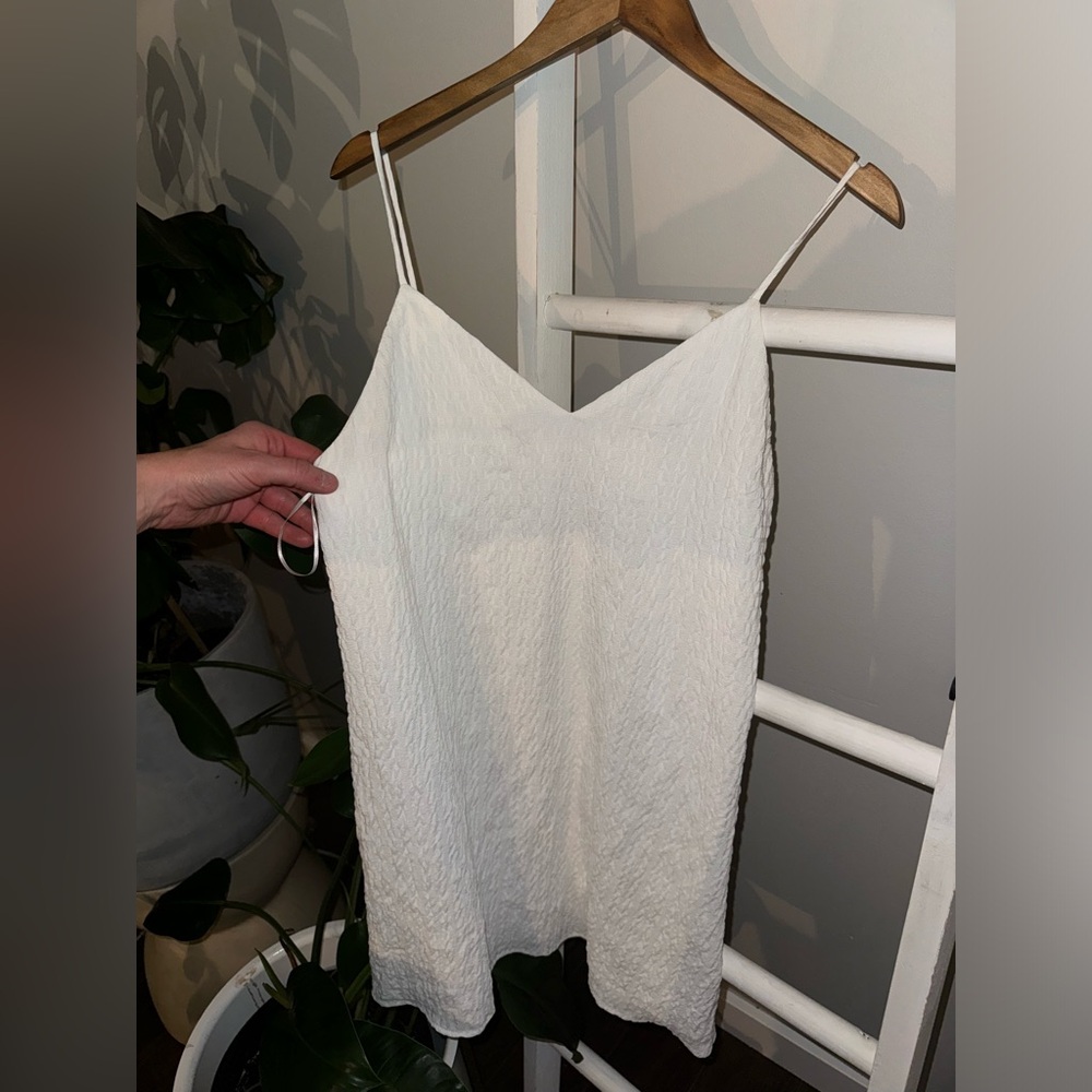 ✨BRIDES✨ Flowy White Crinkle Dress